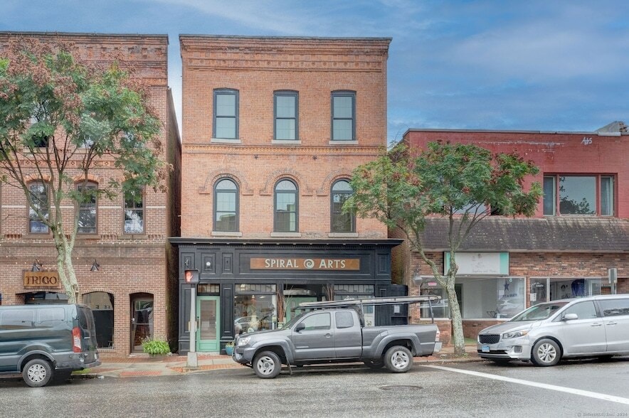 Photo - 750 Main Street Unit 2A