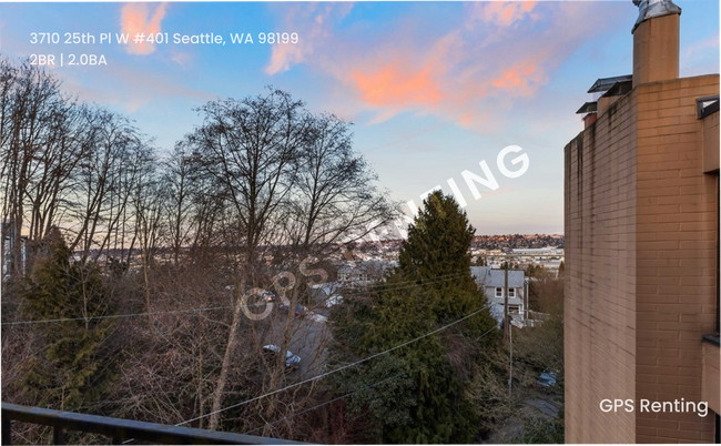 Foto del edificio - 3710 25th Pl W