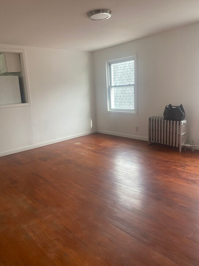 Foto del edificio - 8753 115th St