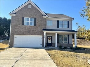 Building Photo - 402 Hinton Farm Wy.