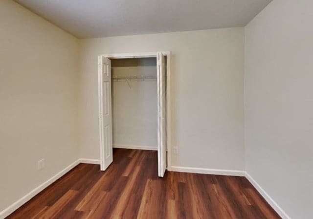 Foto del edificio - 5863 12thChaletford Dr