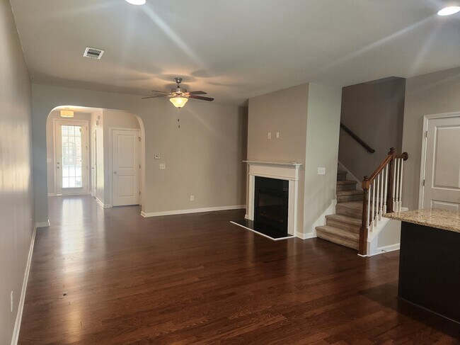 Foto del edificio - 4208 Alden Park Dr