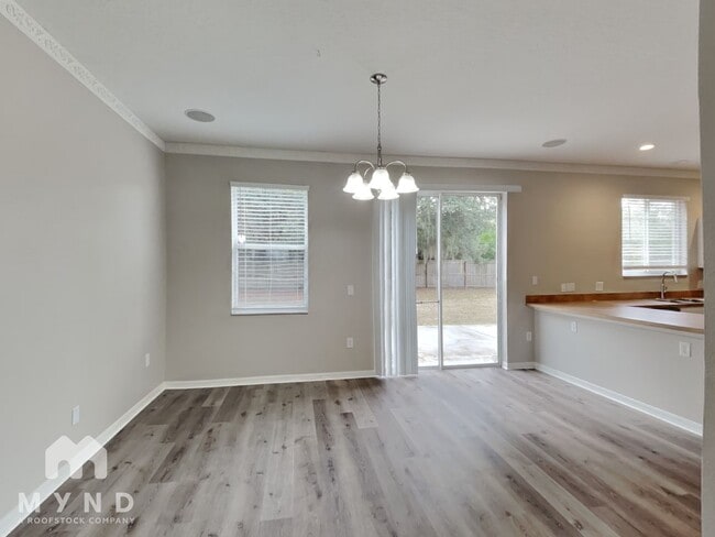 Building Photo - 2943 Lyndscape St