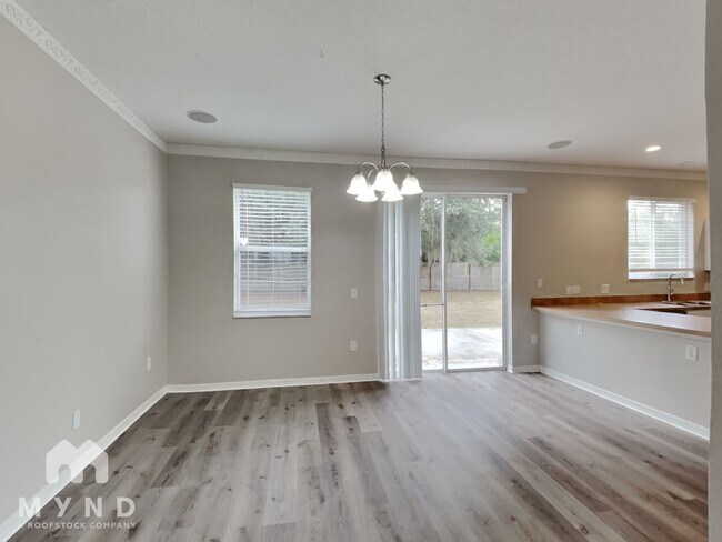 Foto del edificio - 2943 Lyndscape St