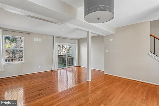 Building Photo - 3 Cinzano Ct