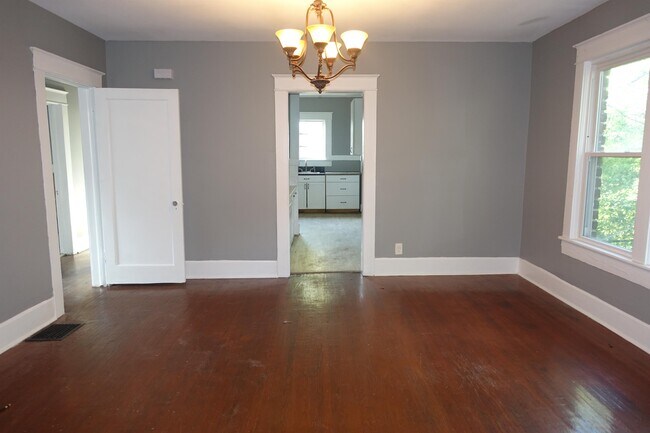 Foto del edificio - 1550 8th Ave W