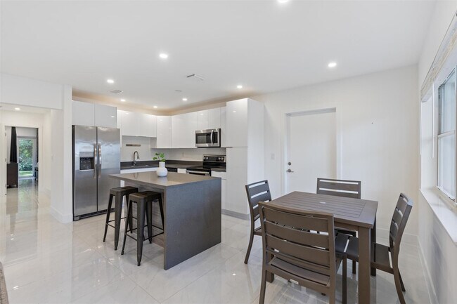 Foto del edificio - 1409 NE 2nd Ave