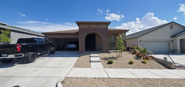 Building Photo - Home for Rent in West El Paso