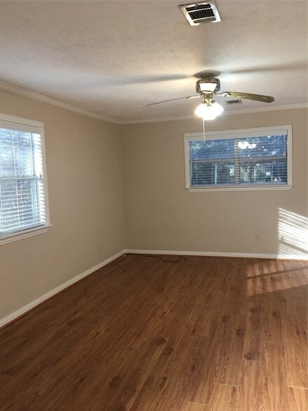Foto del edificio - 2283 McCaleb Rd