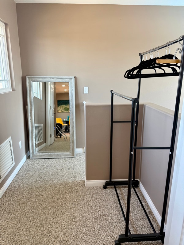 Building Photo - 6052 Wintergreen Dr