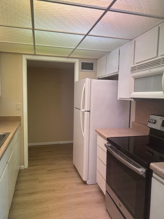 Foto del edificio - Charming 2-bedroom 2 baths in the heart of...