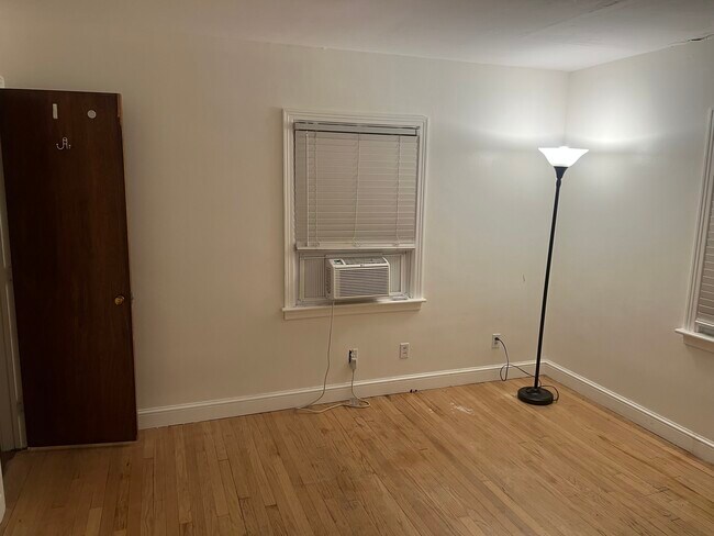 Foto del edificio - 2609 Stephens St