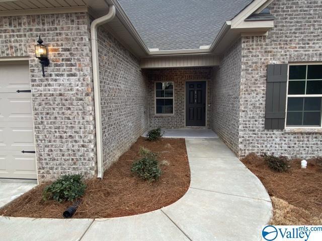 Building Photo - 121 Grove Hill Cir