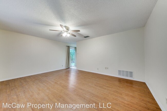 Building Photo - 3 br, 1 bath House - 4078 Enchanted Sun