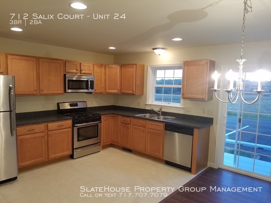 Foto principal - NEWER TOWNHOME MINUTES FROM WILLOW VALLEY!!