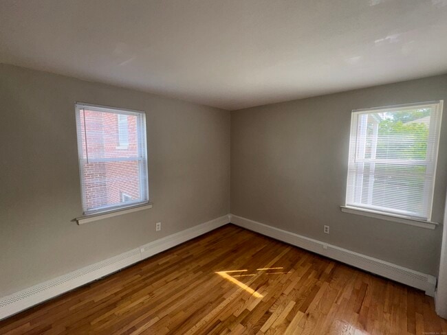 Building Photo - 25 Natick St