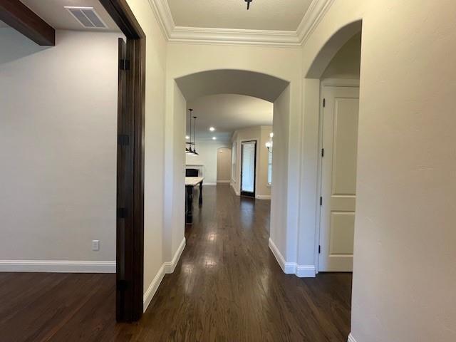 Building Photo - 1605 Le Mans Ln