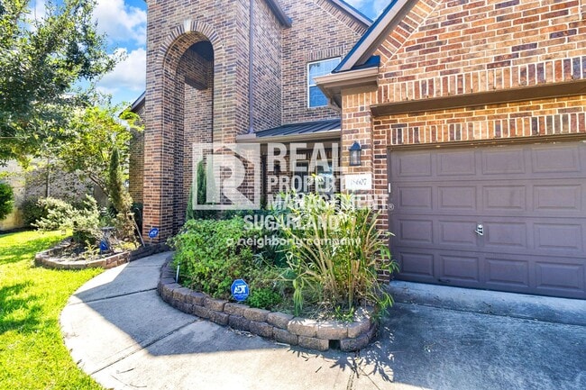 Photo - 18607 PELHAM GROVE LANE House