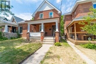 Building Photo - 36 Cayuga St