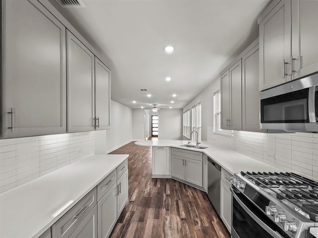 Building Photo - 10595 Downy Cup Dr