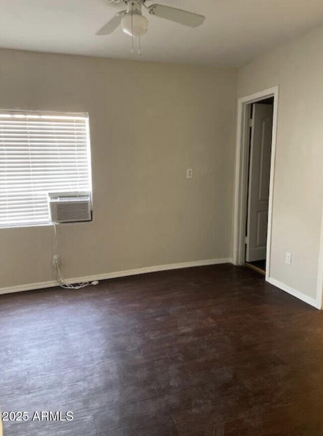 Foto del edificio - 340 N 12th St