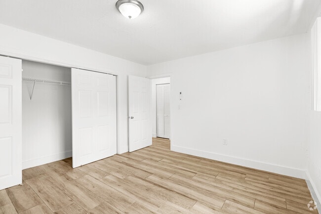 2 BR, 1 BA - 725SF - Bedroom - Miami Shores Luxury Apartments