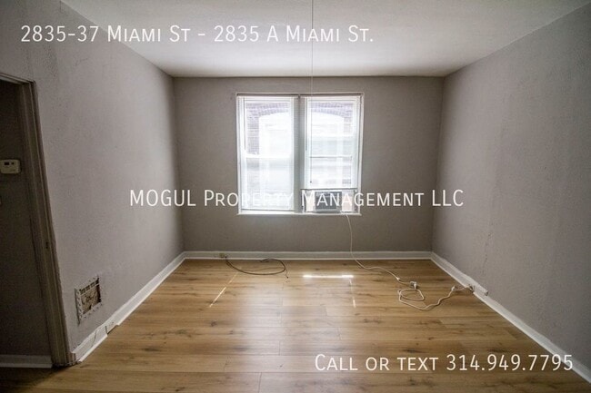 Building Photo - 2835 Miami St