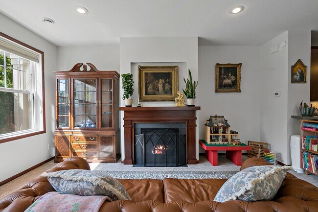 Foto del edificio - 13814 Atwood Ave