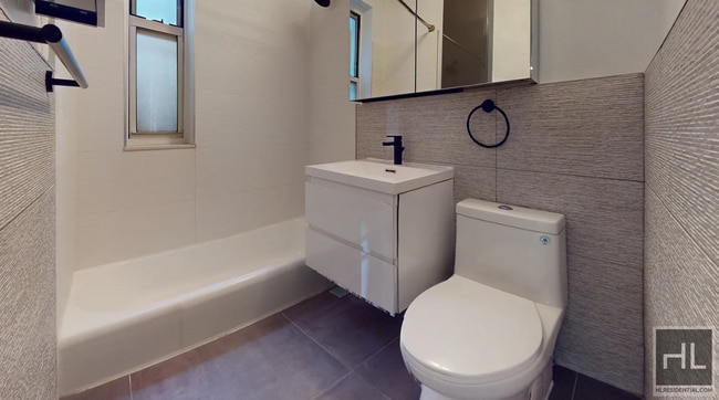 Building Photo - East 58th Street