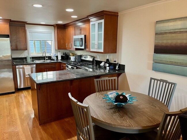 Photo - Queen Anne Townhome