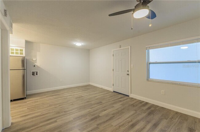Building Photo - 3712 W Cass St