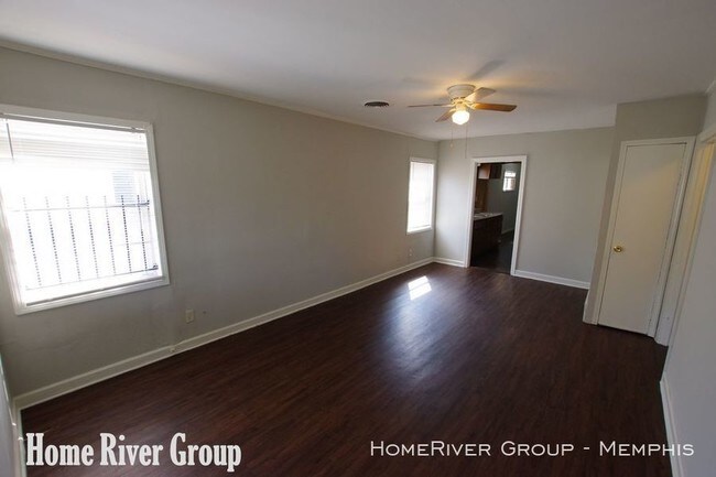 Foto del edificio - 1461 N Merton St