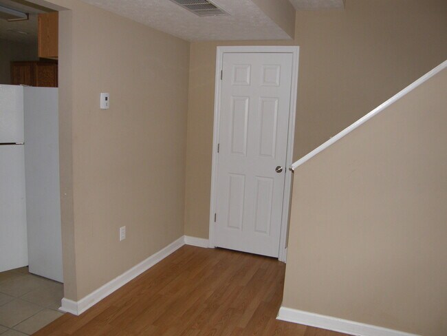 Foto del edificio - 168 Dunbar Ln