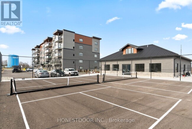 Building Photo - 92 Eastridge Rd