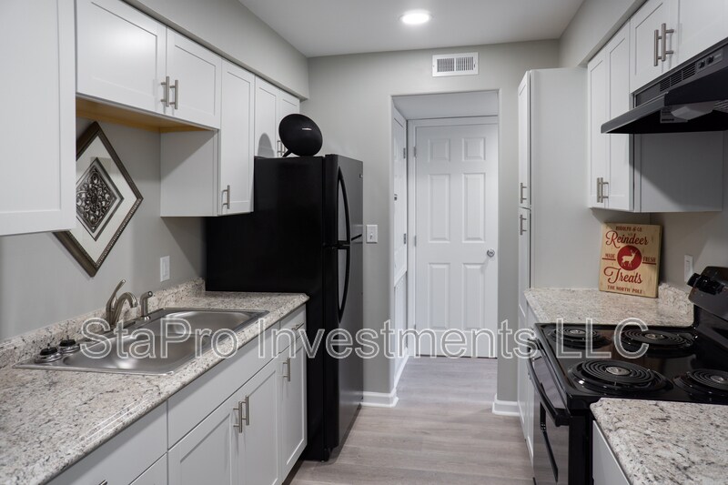 2340 Hamilton Ave Unit 12, South Pittsburg, TN 37380 Condo for Rent