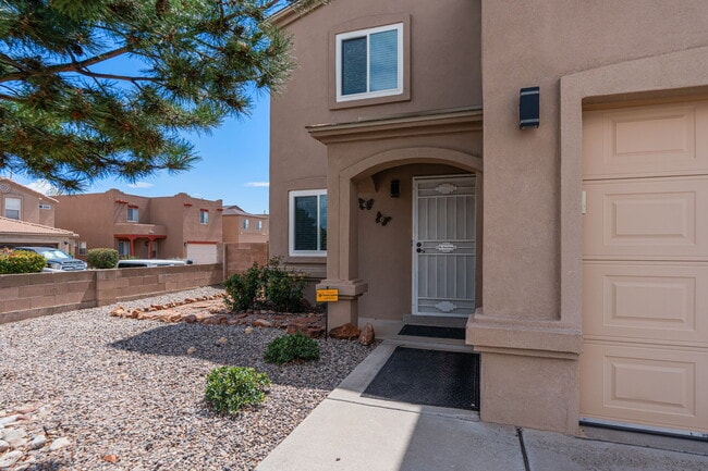 Front Door access - 8201 Wolverine Dr NW