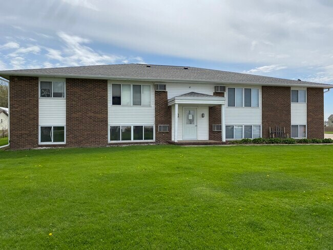 Building Photo - 203 9th Ave