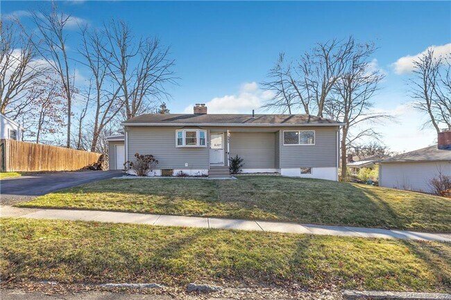 Building Photo - 295 Sunnybank Ave