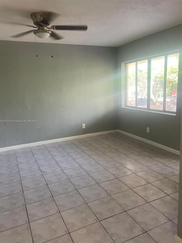 Building Photo - 7380 NW 38th St