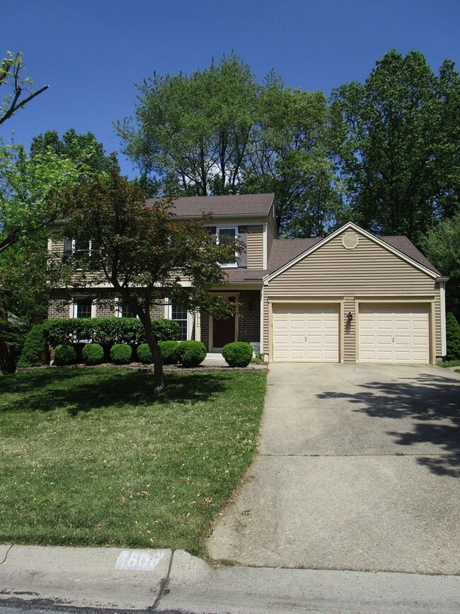 Building Photo - Amazing 4 Bedroom Single Family Home in Si...