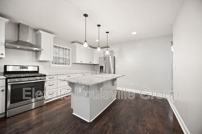 Photo - 1135 Milton St House