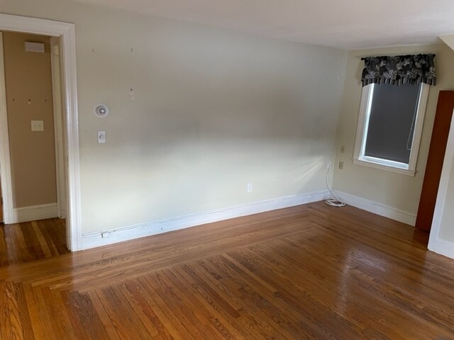 Living Room - 51 Garfield St