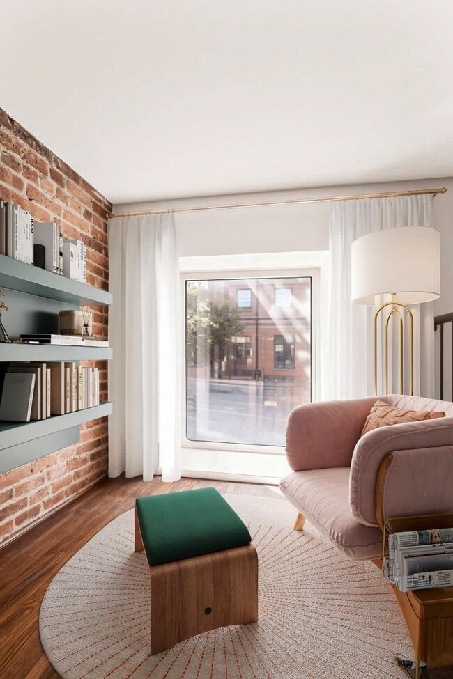 Building Photo - 125 E 83rd St