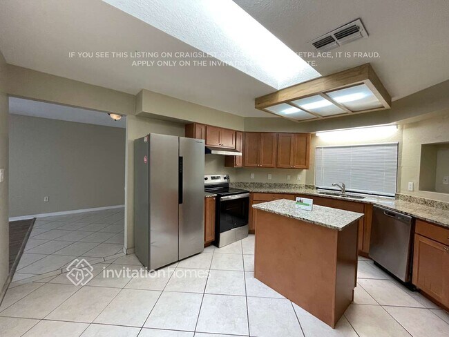 Foto del edificio - 11324 Stoneybrook Path