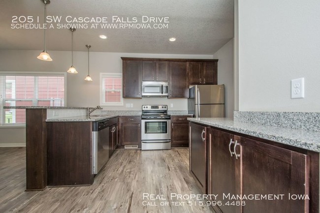 Foto del edificio - 2051 SW Cascade Falls Dr