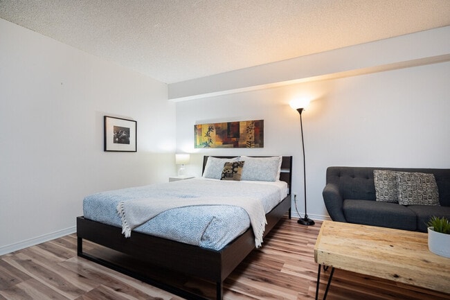 Photo du bâtiment - 1206 Rue Sanguinet