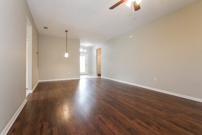 Foto del edificio - 2209 50th St Cir E