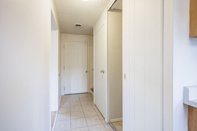 Foto del edificio - 168 Sackett Rd