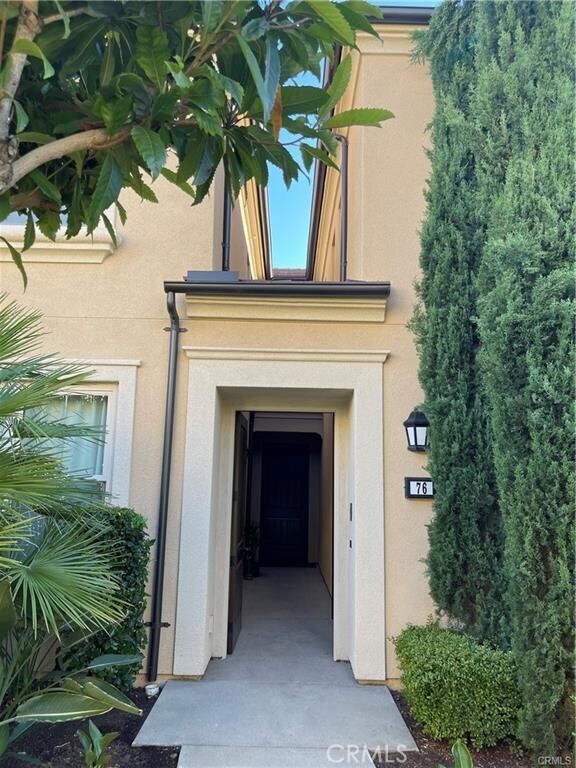 Foto del edificio - 4760 Irvine Blvd