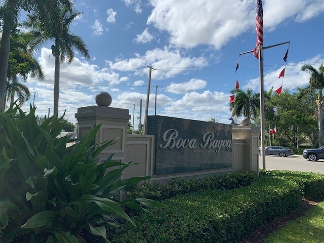 Building Photo - 26 Royal Palm Way
